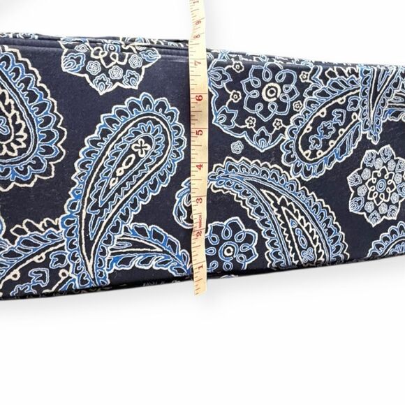 VERA BRADLEY Women’s Blue & White Collegiate Penn State “Blue Bandana” Quilted S - Picture 4 of 9